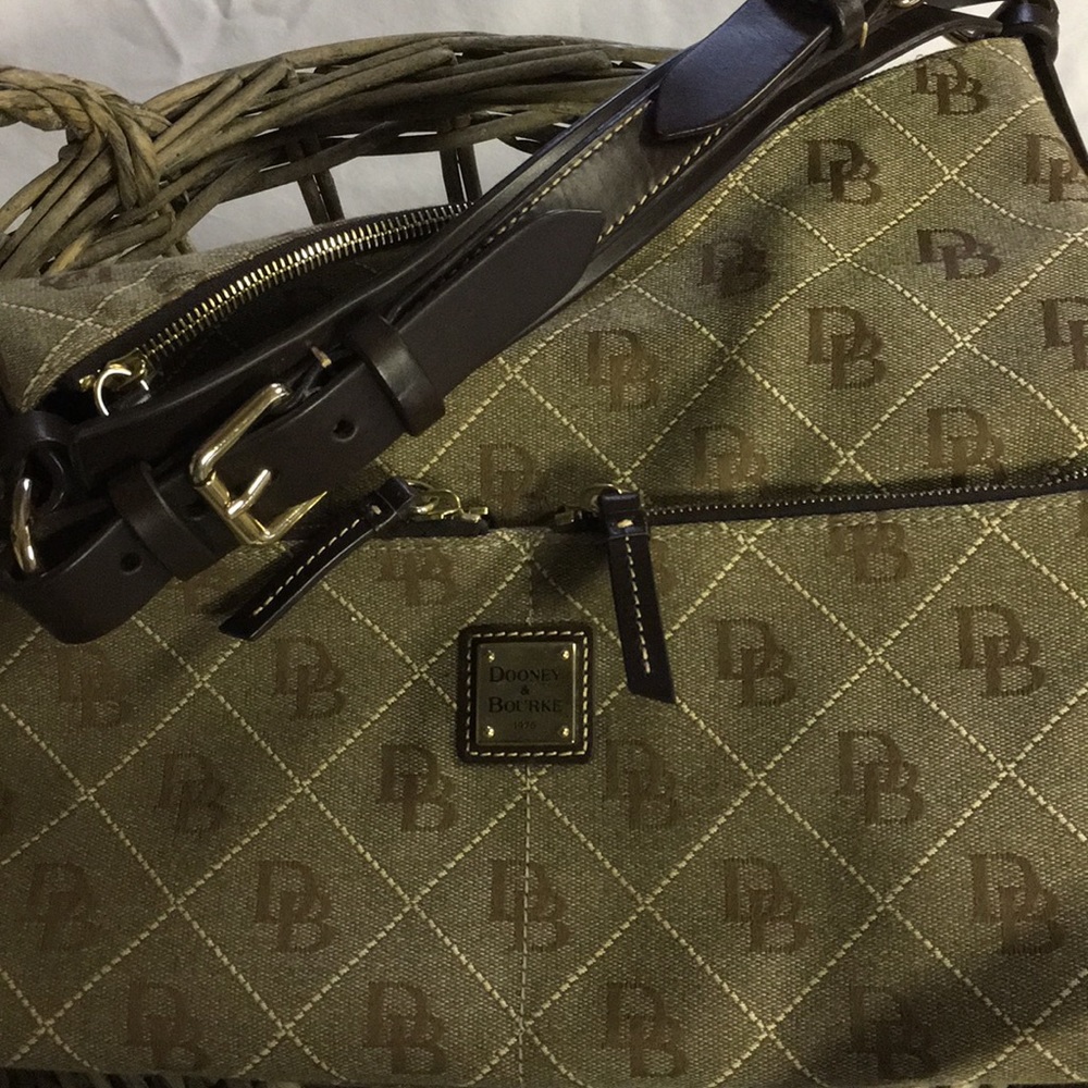 Dooney and Bourke Shoulder Bag